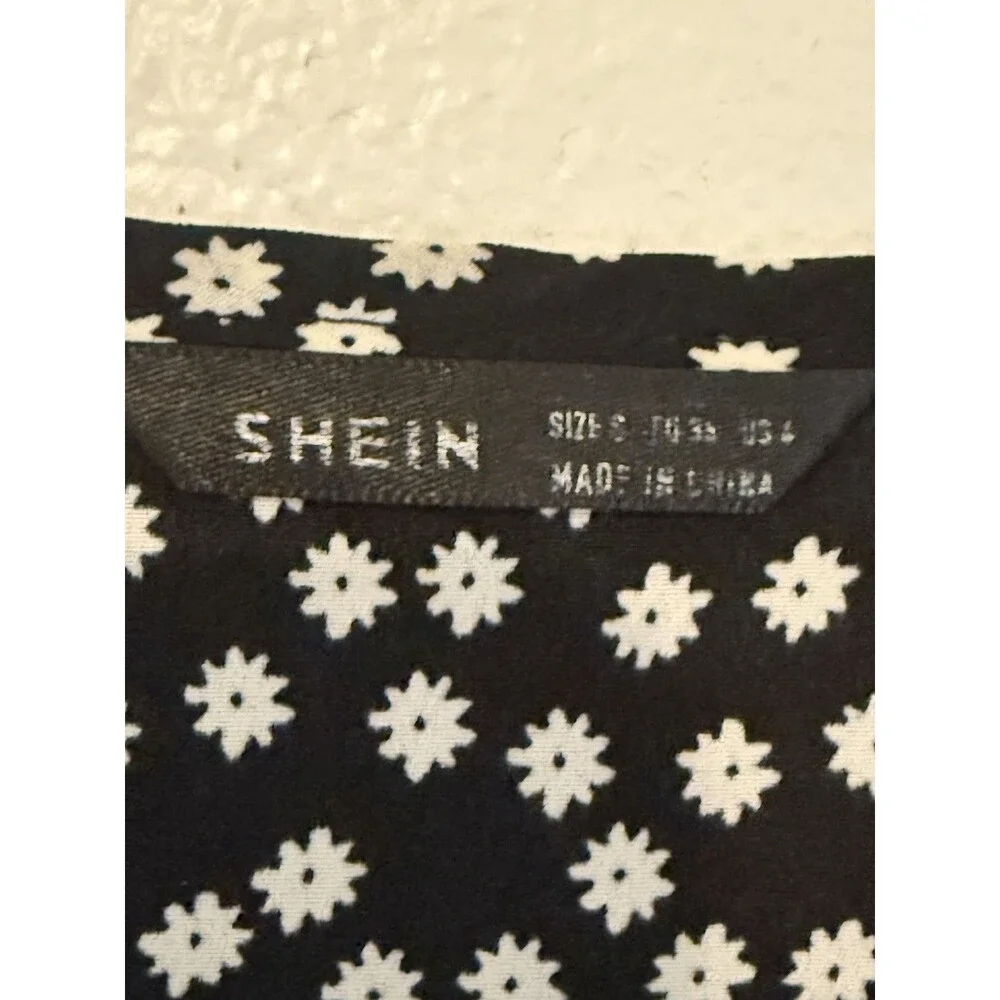SHEIN Black White Daisy Floral Peplum Tie Front Blouse Long Sleeve Size M